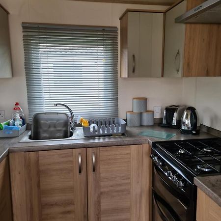 Hot Tub Hols 3 Bed Caravan At 42 Kingfisher Court Tattershall Esterno foto
