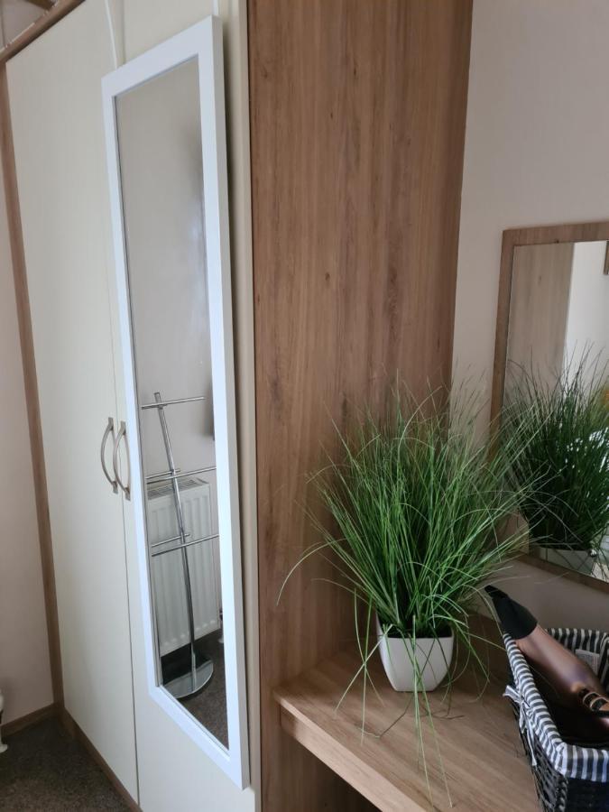 Hot Tub Hols 3 Bed Caravan At 42 Kingfisher Court Tattershall Esterno foto